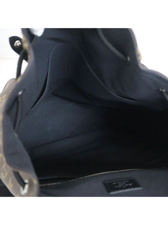 Louis Vuitton Christopher MM Backpack Monogram Macassar